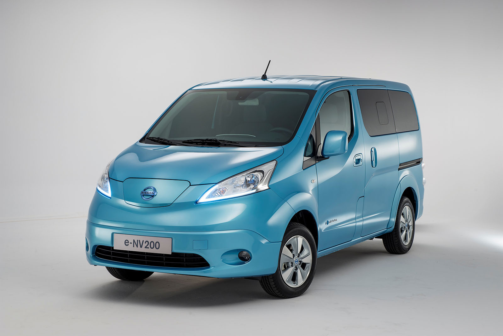 116235_Nissan e-N_the game-changer